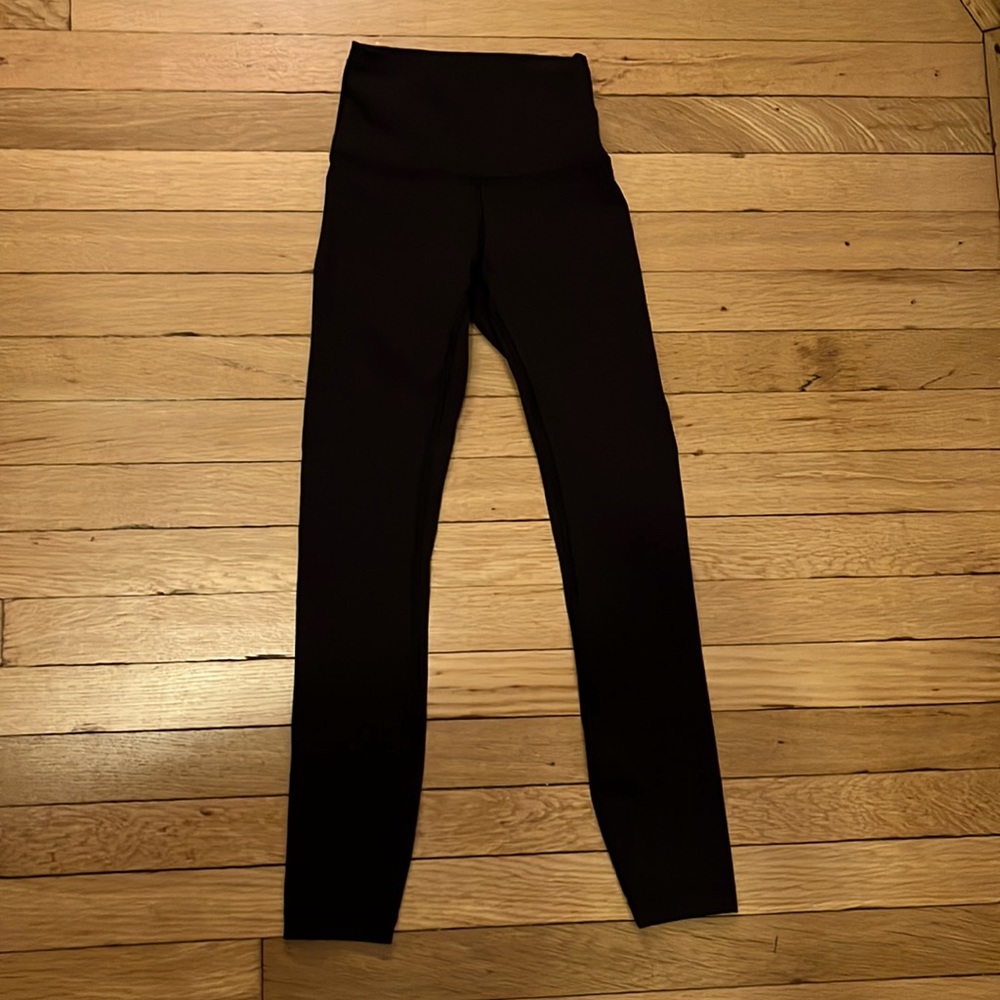 Lululemon Everlux Wonder Train Leggings 25”